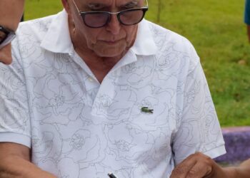 Prefeito Jânio Natal visita obras de requalificação da Rua Pero Vaz de Caminha e Praça ACM