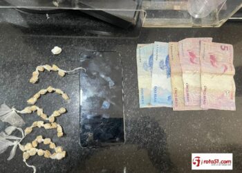 PMBA apreende drogas e conduz suspeito para Delegacia de Eunápolis