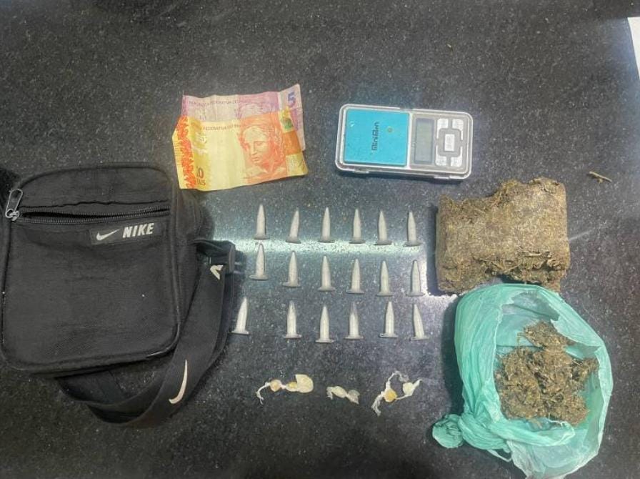 Polícia Militar apreende mais de 11 quilos de maconha em Teixeira de Freitas