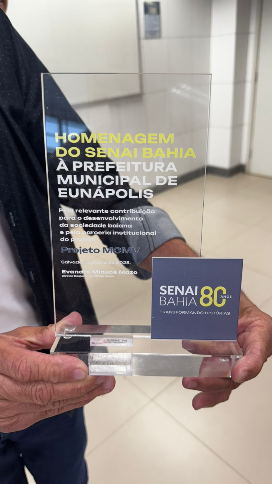 Prefeitura de Eunápolis é homenageada pelo SENAI como Agente Transformador de Histórias por ações voltadas à Educação de Jovens e Adultos