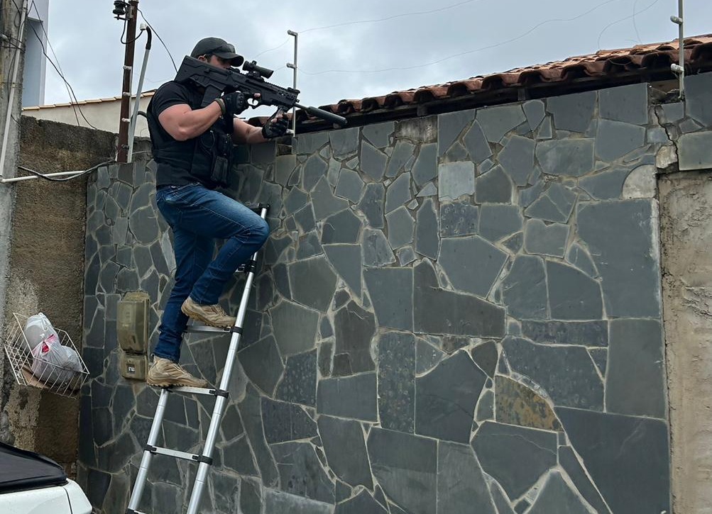 Suspeita é presa em desdobramento da Operação Narke 5 em Vitória da Conquista