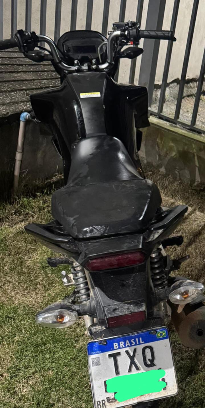 PMBA recupera veículo com restrição de furto/roubo em Eunápolis