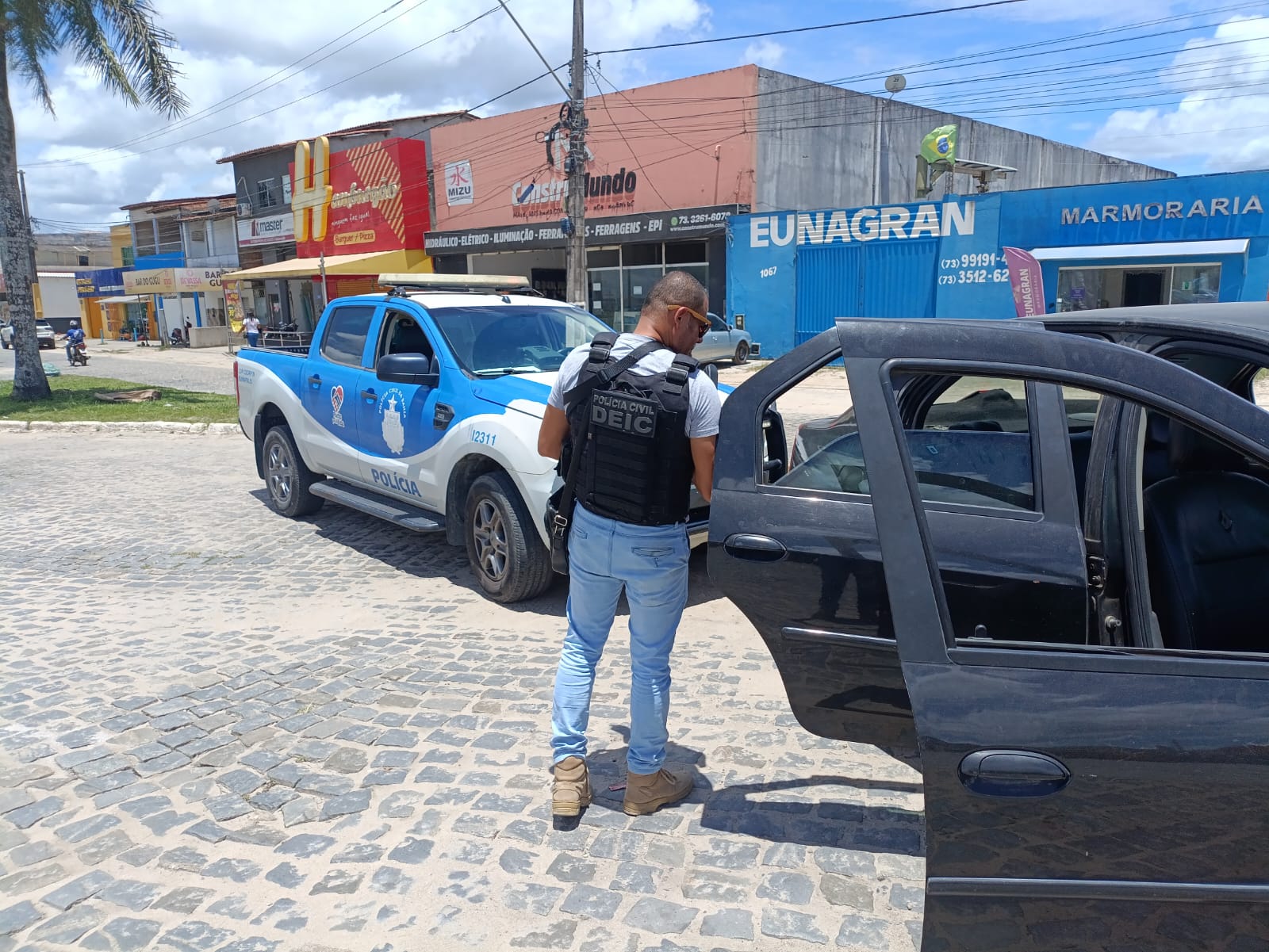 Polícia Civil da Bahia recupera veículo roubado após assalto com simulação de acidente em rodovia