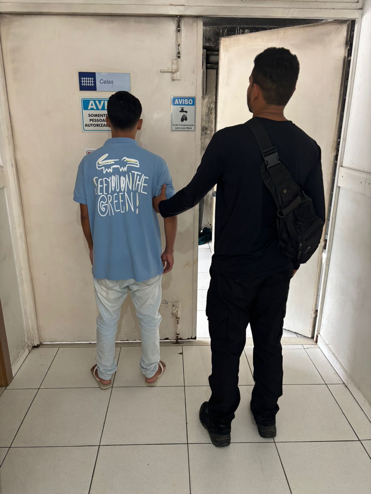 POLICIA CIVIL DA CUMPRIMENTO A MANDADO DE PRISÃO TEMPORARIA EM DESFAVOR DE SUSPEITO DE PARTICIPAÇÃO EM HOMICIDIO DE FUNCIONARIO DA EMPRESA AÉREA AZUL