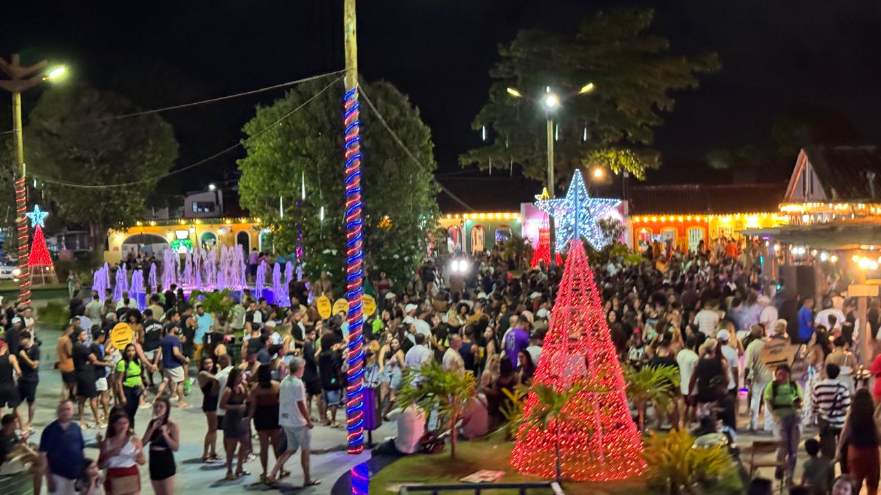 Porto Seguro dispara no Réveillon: 130 mil chegadas e quase R$ 500 milhões na economia