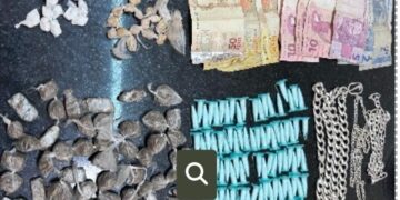 PMBA apreende cocaína, maconha e crack no bairro Vila Olímpica em Eunápolis