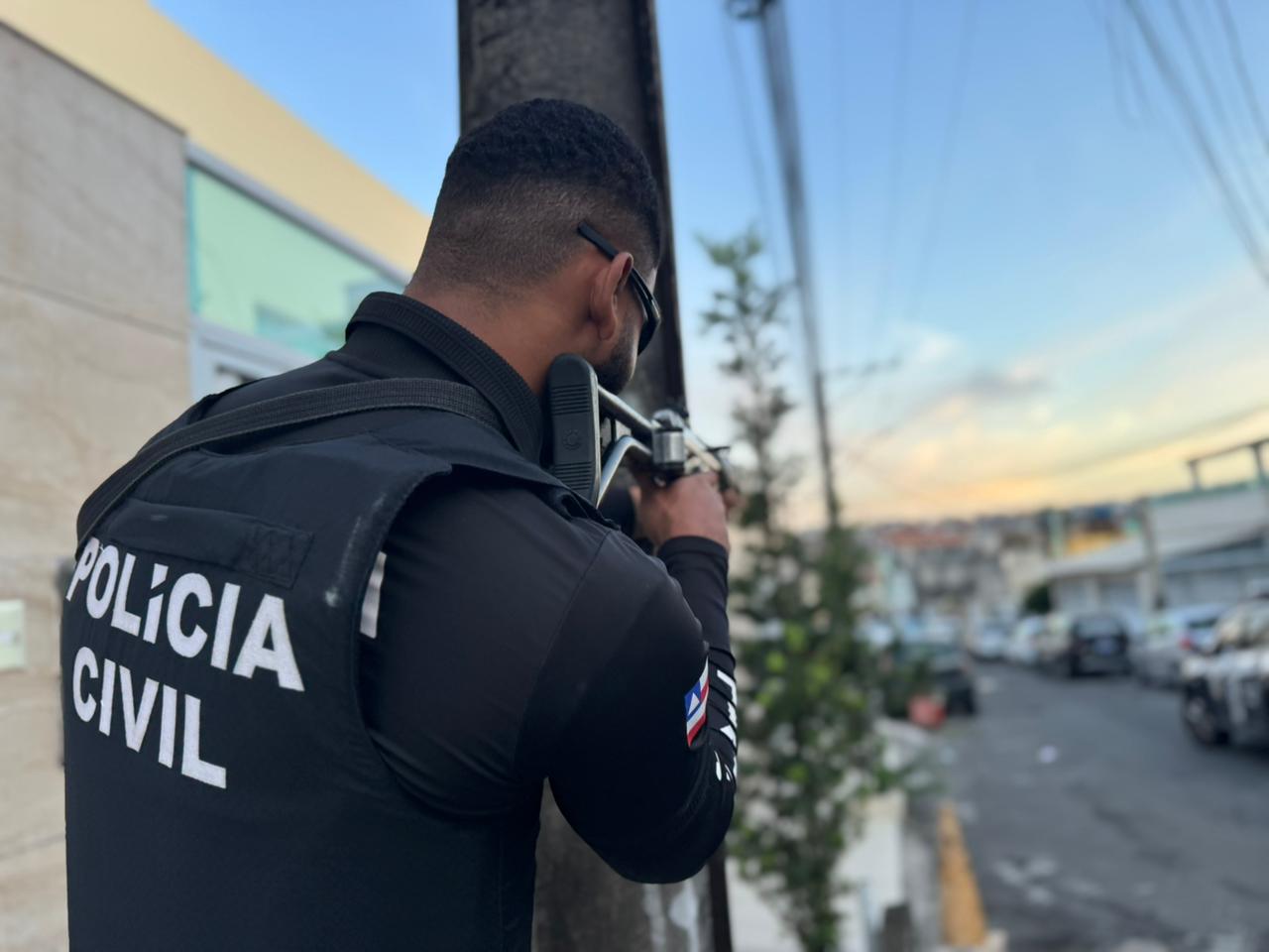 POLICIA CIVIL APREENDE HOMICIDA E TRAFICANTES DE DROGAS.