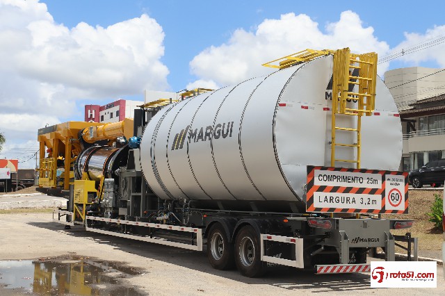 A USINA DE ASFALTO QUE ROBÉRIO COMPROU JÁ ESTÁ PRONTA PARA USO