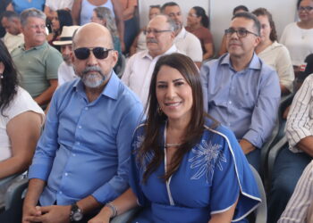 Carretas de oftalmologia aportam em Eunápolis para tratamentos diversos, começando pelas cirurgias de cataratas.