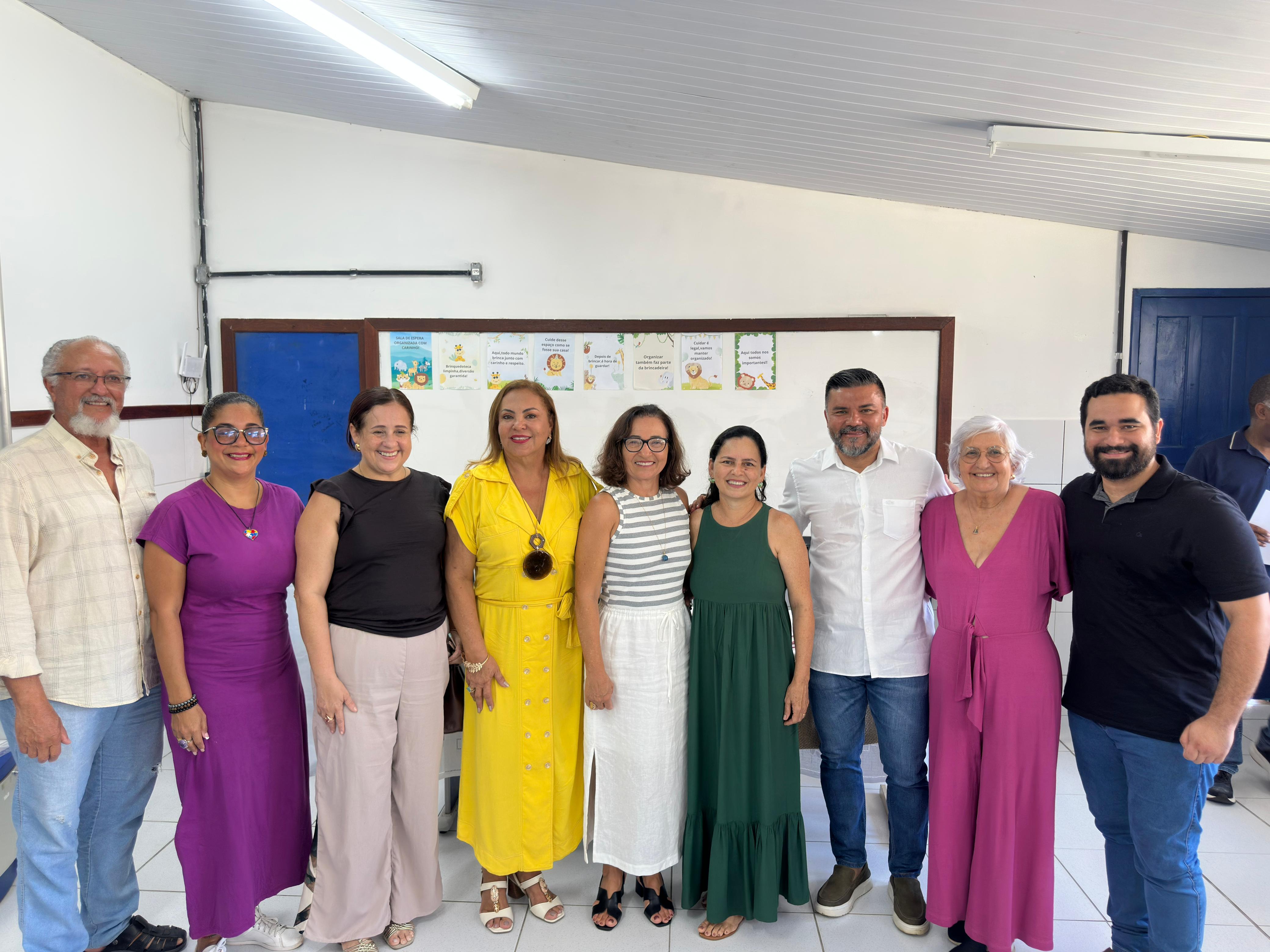 Prefeitura de Porto Seguro e APAE definem ações para fortalecer políticas de proteção à infância