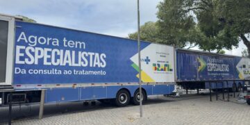 Prefeito Robério anuncia chegada da Carreta Oftalmológica do programa Agora Tem Especialistas do Governo Federal em Eunápolis