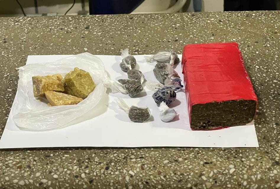 PMBA COMBATE TRAFICANTES EM TEIXEIRA DE FREITAS