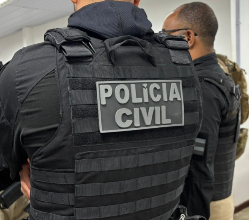 Casal investigado por liderar organização criminosa em Eunápolis é preso pela Polícia Civil no Espírito Santo