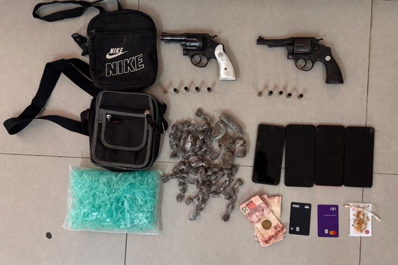 PMBA apreende duas armas de fogo e drogas durante confronto policial