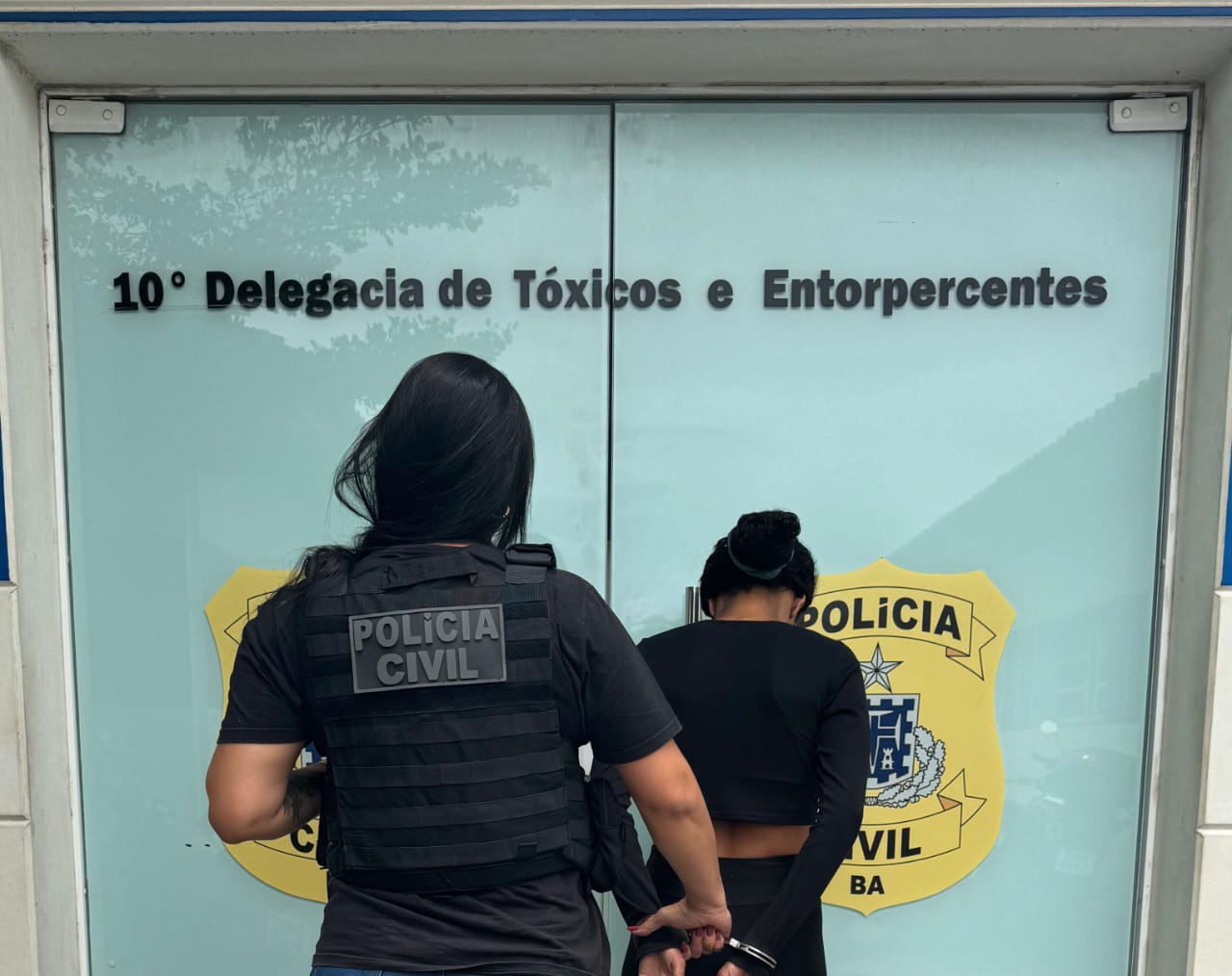 POLÍCIA CIVIL CUMPRE MANDADO DE PRISÃO TEMPORÁRIA EM DESFAVOR DE INVESTIGADA POR TRÁFICO DE DROGAS
