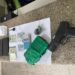 Polícia Militar prende homem com droga e simulacro de arma de fogo, CNH e dinheiro falsos; ele ainda estava com veículo adulterado