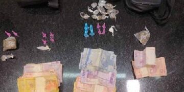 PMBA apreende drogas no bairro Arnaldão em Eunápolis
