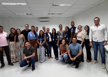 Prefeitura de Eunápolis capacita médicos para oferta do implante contraceptivo Implanon no SUS