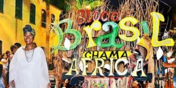 Bloco Brasil Chama África abre o Carnaval com cortejo cheio de ritmo