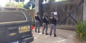 NOTA À IMPRENSA