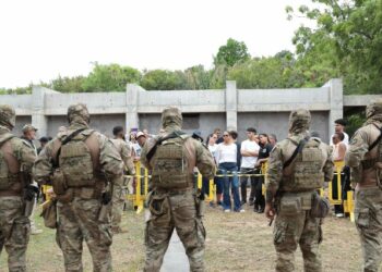 Simulações de coberturas jornalísticas em áreas conflagradas marcam segundo dia do Workshop De Olho na Segurança Pública