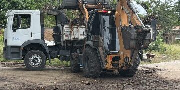Força-tarefa atua em Arraial d’Ajuda para minimizar impactos das fortes chuvas