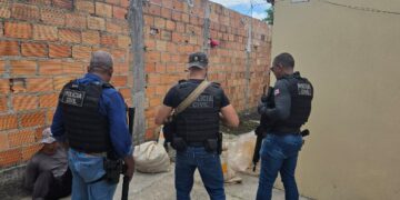 POLÍCIA CIVIL DA BAHIA PRENDE DOIS EM FLAGRANTE POR FURTO DE CARGA DE PIMENTA EM EUNÁPOLIS