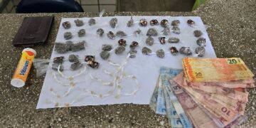 Polícia Militar prende homem com mandado de prisão em aberto em Teixeira de Freitas