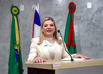 Primeira-dama é homenageada pela Câmara de Vereadores