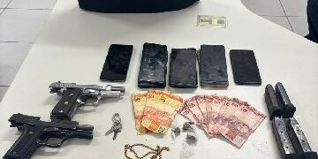 Polícias Civil e Militar apreendem cinco armas de fogo com integrantes de facção em Maragogipe