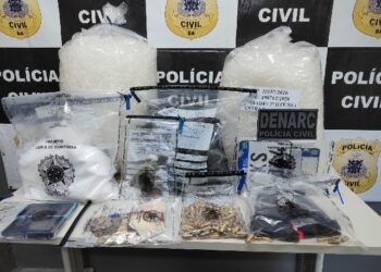 Homem é preso em flagrante por tráfico de drogas e posse ilegal de arma de fogo em Fazenda Coutos