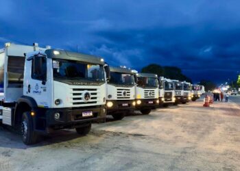 Prefeitura reforça limpeza pública com nova frota, caçambas e ampliação de equipes