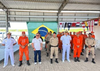 Porto Seguro fortalece segurança marítima com curso da Marinha do Brasil