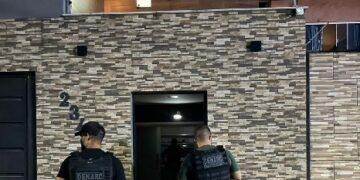 POLÍCIA CIVIL CUMPRE MANDADOS DE BUSCA E APREENSÃO E PRENDE PREVENTIVAMENTE INVESTIGADO EM OPERAÇÃO RELACIONADA A INVESTIGAÇÃO DE SEQUESTROS EM EUNÁPOLIS