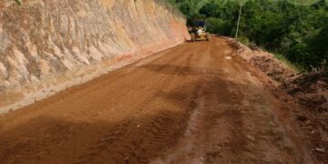 Prefeitura intensifica recuperação de estradas após período de chuvas em Porto Seguro