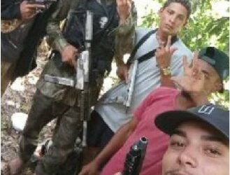 OPERAÇÃO CONJUNTA ENTRE POLÍCIA CIVIL E POLÍCIA MILITAR RESULTA NA MORTE DE UM DOS LÍDERES DO TRÁFICO LOCAL E APREENSÃO DE DROGAS E ARMAMENTO EM BARROLÂNDIA