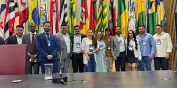 Porto Seguro avança nas políticas públicas de juventude com participação em seminário nacional e reuniões estratégicas em Brasília