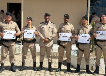 Policiais da 87ª CIPM participam de curso de Atendimento Pré-Hospitalar Tático promovido pela PMBA