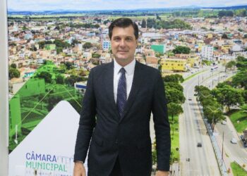 Eunápolis Recebe a caravana da cidadania, instalada pelo procurador geral de justiça da Bahia Dr. Pedro Maia.