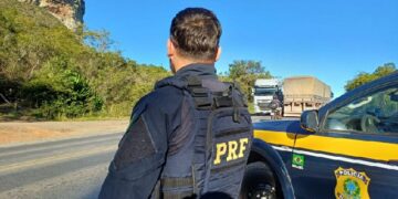 PRF CUMPRE BEM O SEU PAPEL DE VIGILANCIA E SOCORRO NAS RODOVIAS