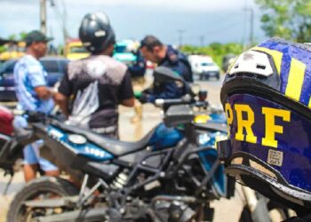 PRF amplia presença nas estradas da Bahia durante feriado do Dia do Trabalho 2026