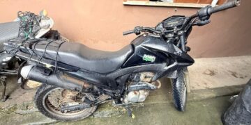 PMBA REALIZA APREENSÃO DE MOTOCICLETA ADULTERADA