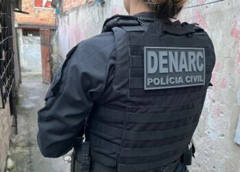 Operação Marineford prende sete suspeitos e apreende armas, drogas e munições em Salvador e Vera Cruz