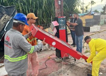 Prefeitura de Porto Seguro realiza operação de ordenamento na Orla Norte por determinação do Ministério Público