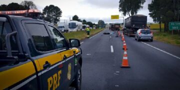 AÇÕES DA PRF NAS RODOVIAS, APREENSÃO DE DROGAS, ARMAS E DANPO SOCORRO AOS ACIDENTES.