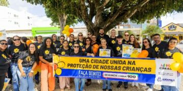 Eunápolis une forças em caminhada de combate ao abuso e à exploração sexual de crianças e adolescentes