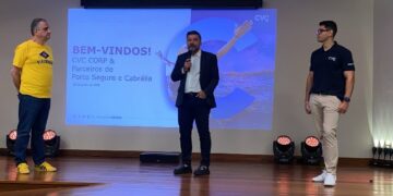 CVC Day reúne lideranças do turismo em Porto Seguro para troca de experiências e fortalecimento do setor