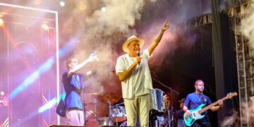Segunda noite do São João de Porto Seguro esquenta o público com muito forró raiz e clima de romance