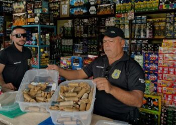 24 mil fogos de artifício irregulares e artesanais são apreendidos em Catu
