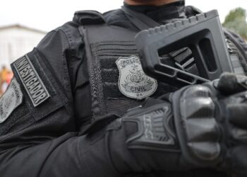 Polícia Civil desarticula laboratório de drogas e apreende fuzil e mais de 160 quilos de cocaína em Cafarnaum